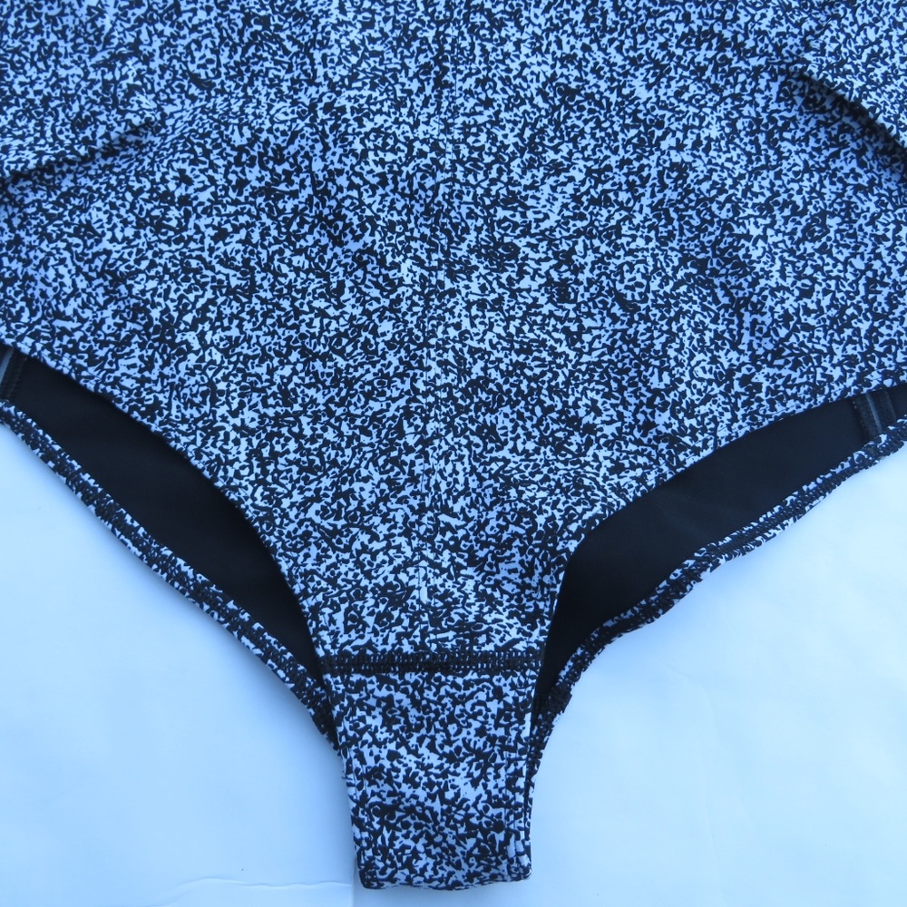 LULULEMON &go 'til Dawn Bodysuit 10 Activewear NEW - Picture 5 of 8
